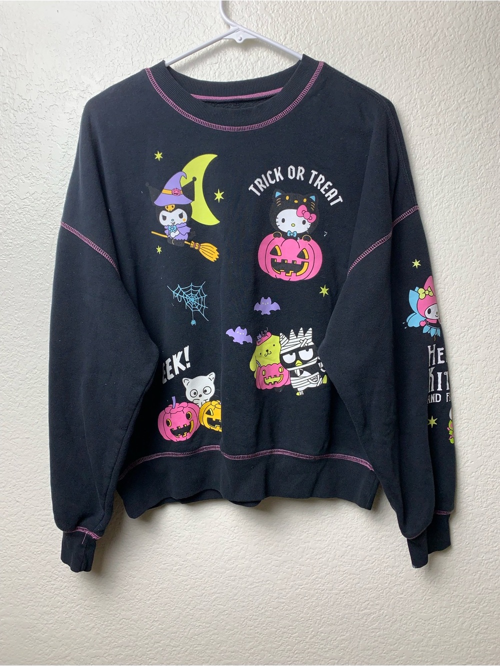 Sanrio Hello Kitty Halloween Glow In The Dark Kawaii Sweatshirt M